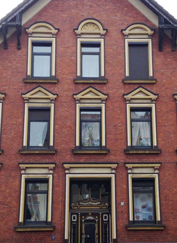 Abgeschlossene Malerarbeiten an Giebeln